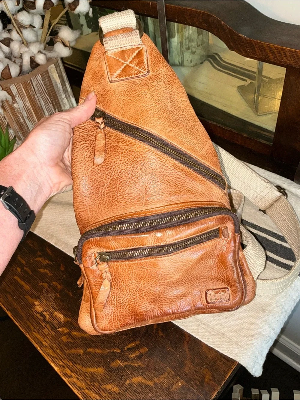 NWOT Bed Stu Leather Unisex Andie Sling Backpack Tan Rustic Retail $240